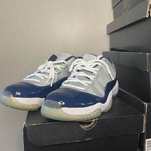 AIR JORDAN 11 RETRO LOW